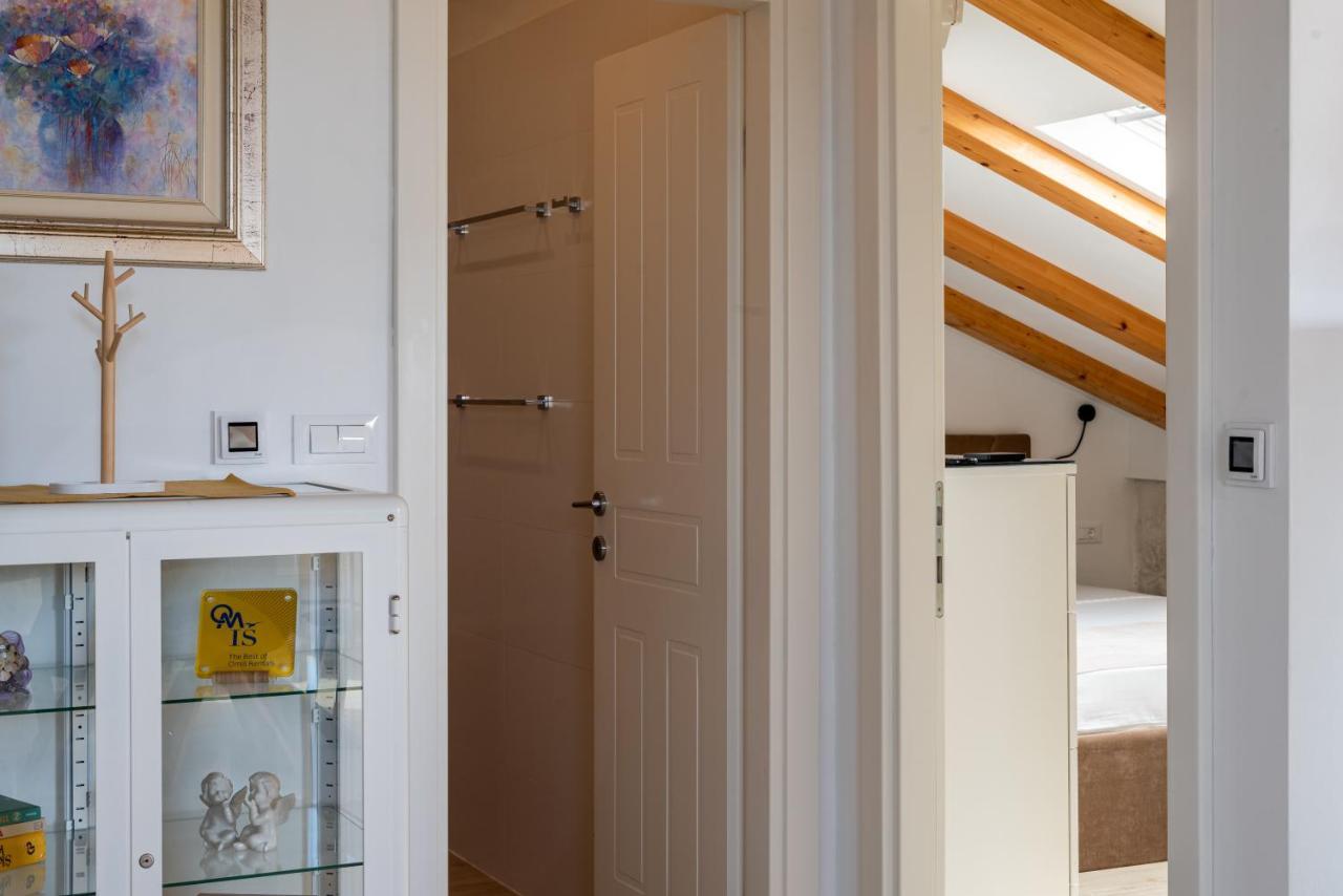 Lighthouse Central Apartments 오미스 외부 사진